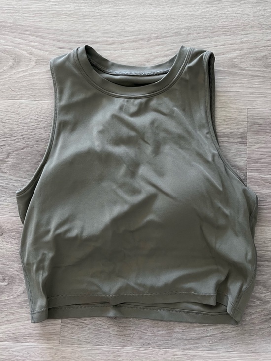 Tops - Women’s Olive Green Scoop Cropped Tank Top